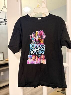 K-Pop Demon Hunters Black Graphic Tee for Kids